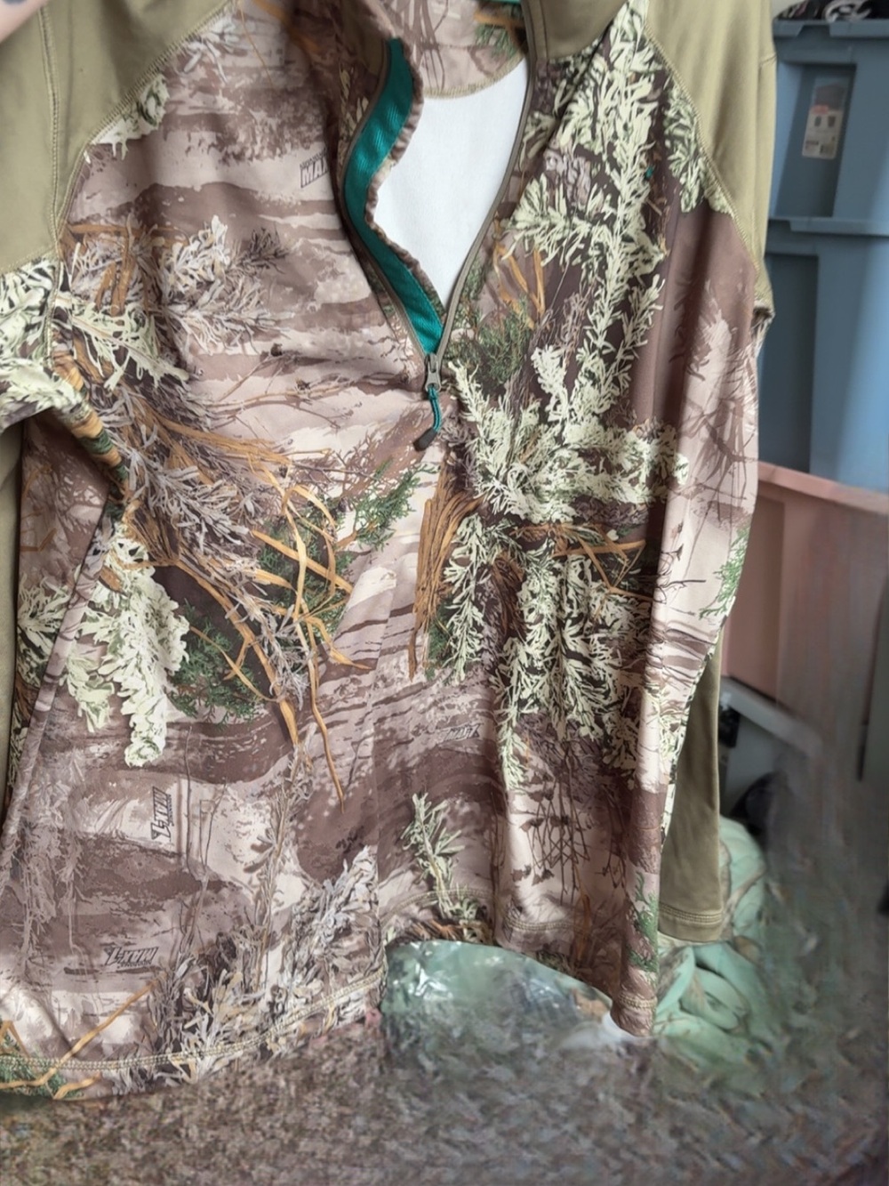 Original Cabelas women’s outfither hunting quarter zip